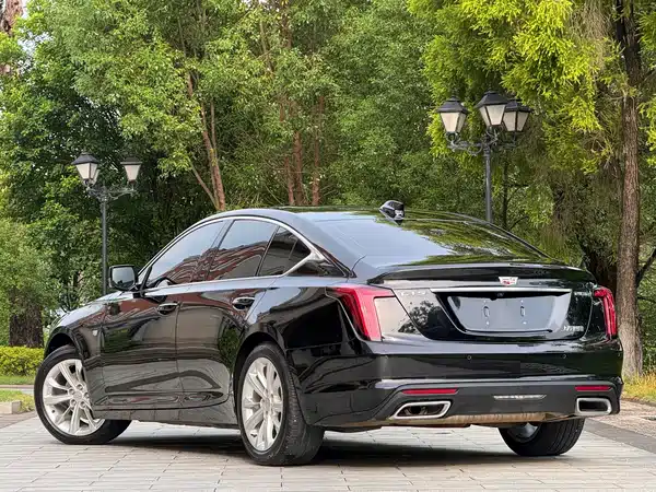 Cadillac CT5 2024