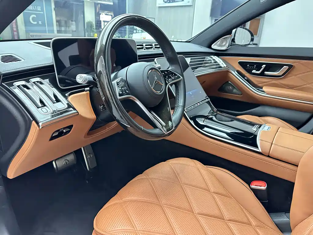 Mercedes-Benz Maybach S-Class 2025 — фото 11