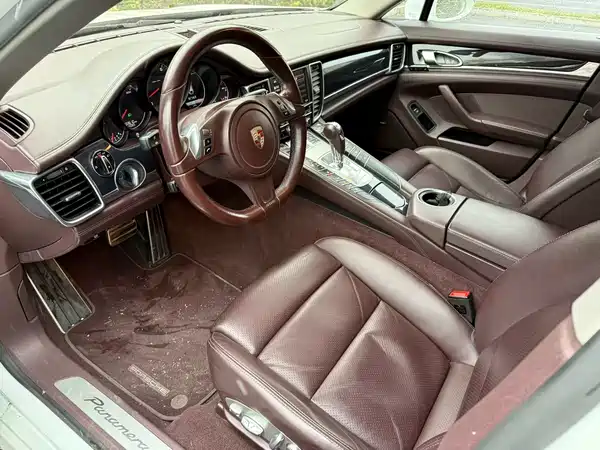 Porsche Panamera 2014