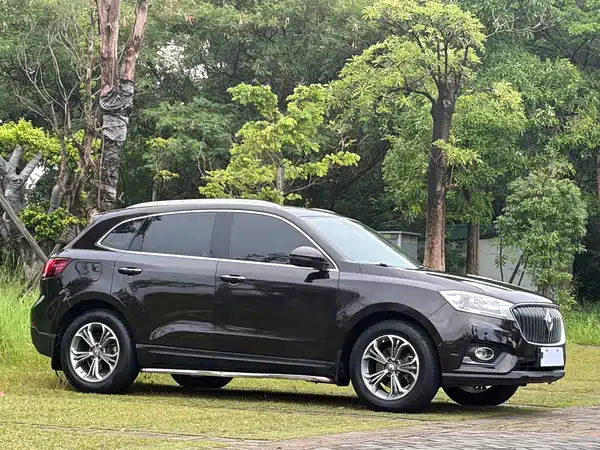 Borgward BX7 2019