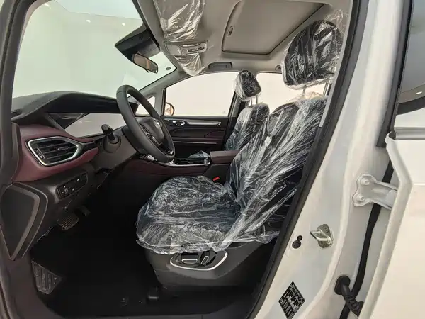 GAC Trumpchi M6 2025
