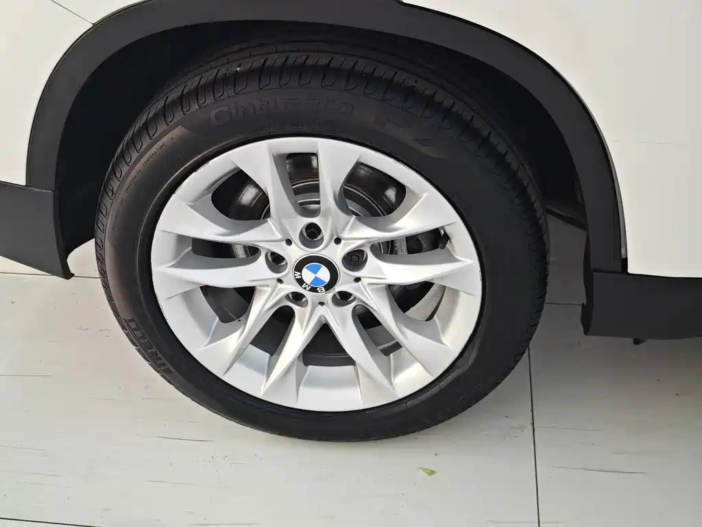 BMW X1 2016 — фото 29