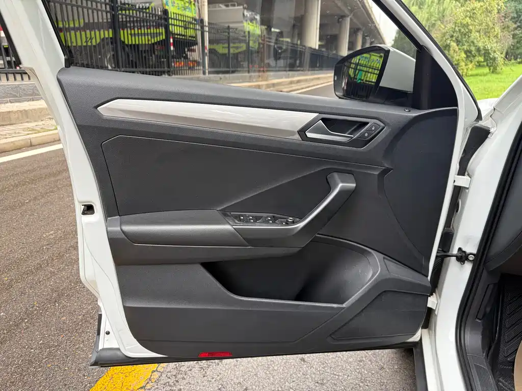 Volkswagen T-Roc 2020
