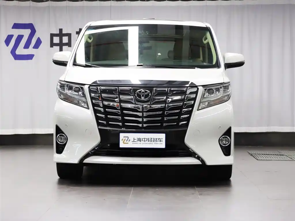 Toyota Alphard 2017 — фото 2