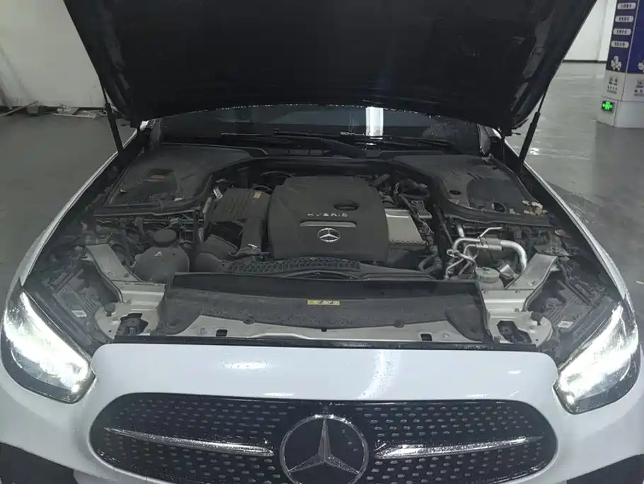 Mercedes-Benz E-Class New Energy 2022 — фото 10