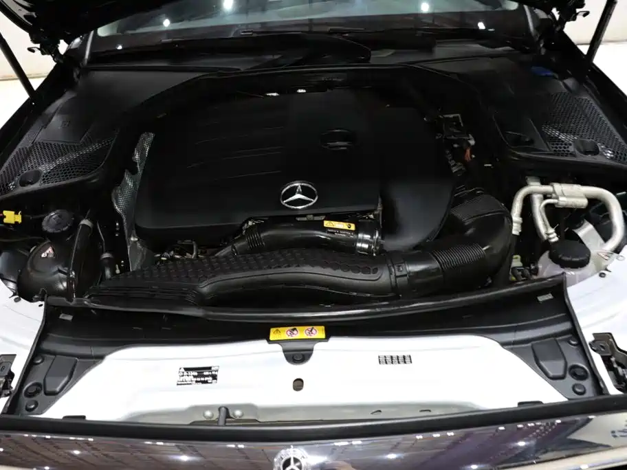 Mercedes-Benz C-Class 2020 — фото 20