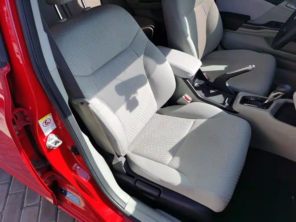 Honda Civic 2016 — фото 16
