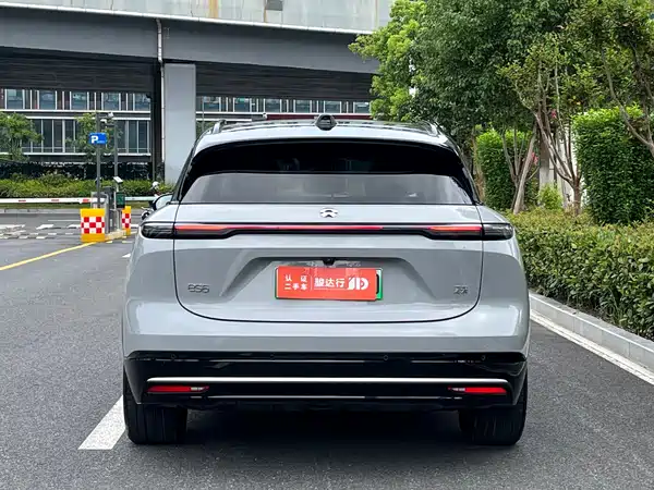 NIO ES6 2025