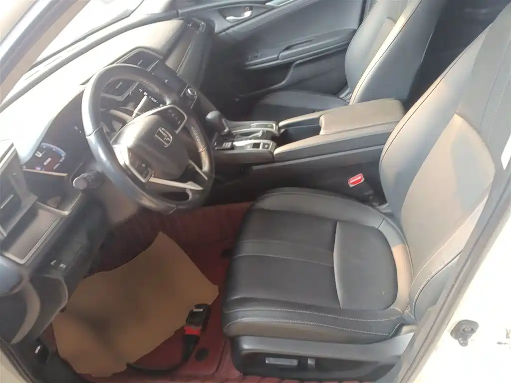 Honda Civic 2019 — фото 15
