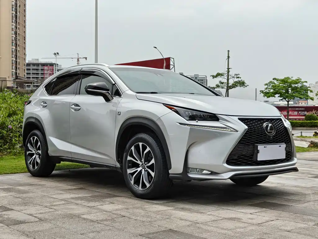 Lexus NX 2015 — фото 3