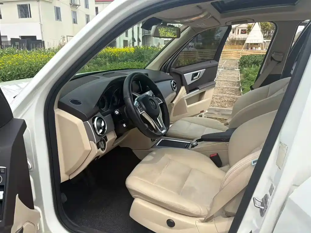 Mercedes-Benz GLK-Class 2015 — фото 10
