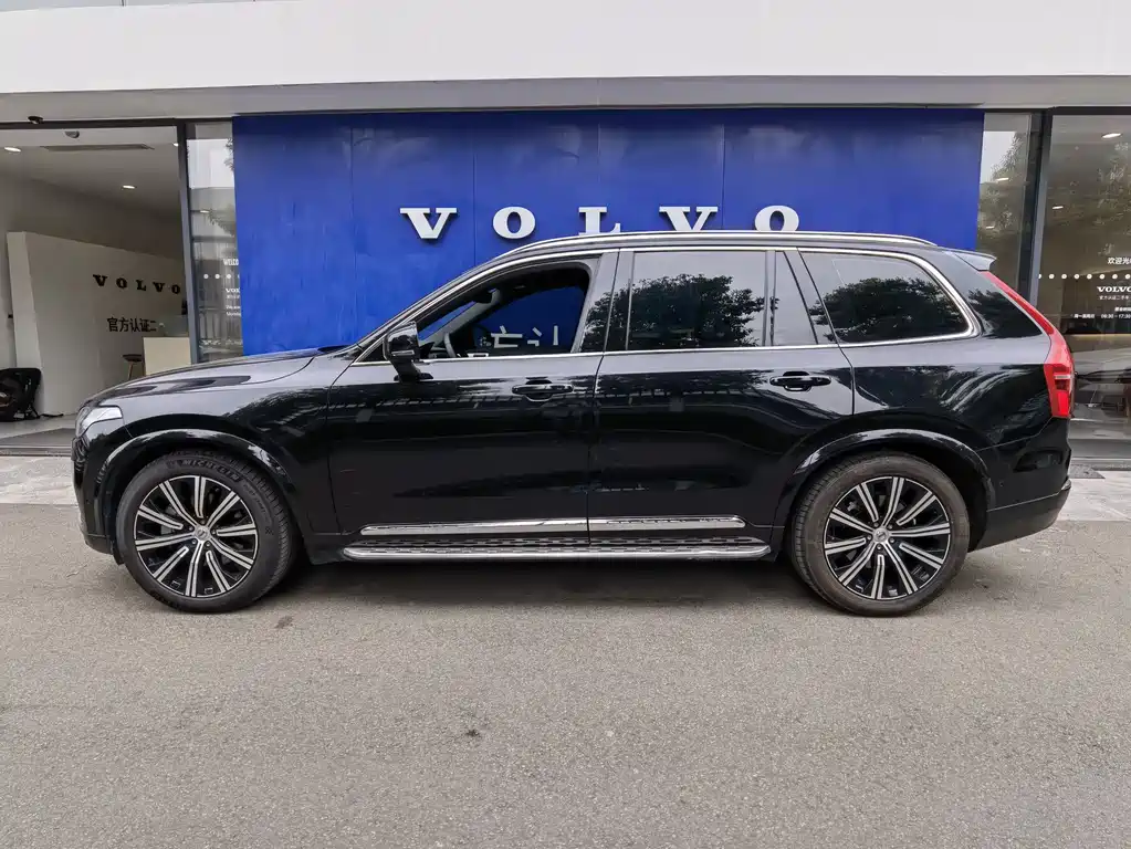 Volvo XC90 2024 — фото 3