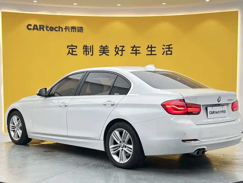 BMW 3 Series 2017 — фото 21