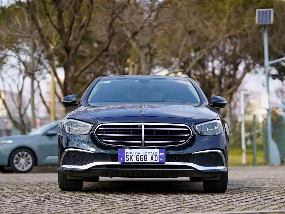 Mercedes-Benz E-Class 2022 — фото 2