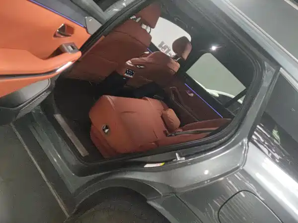 BYD Tang L 2025