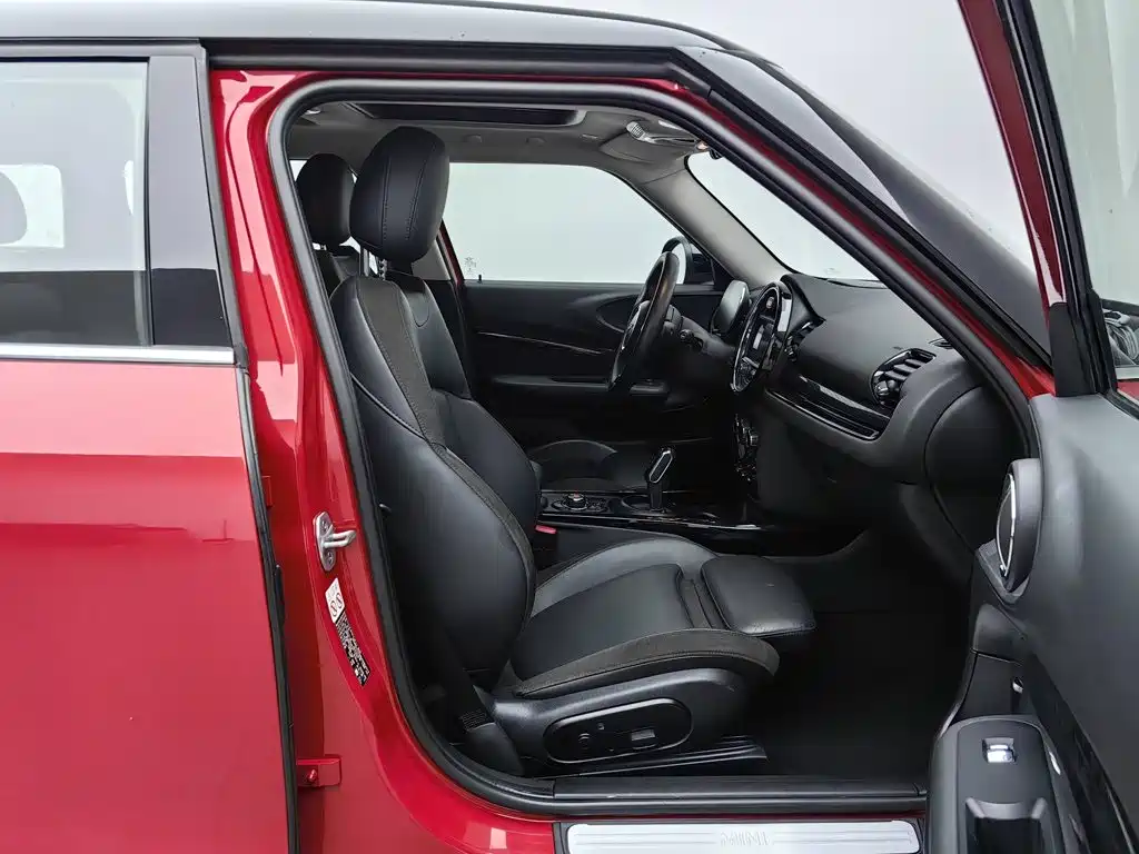 MINI Clubman 2021 — фото 23
