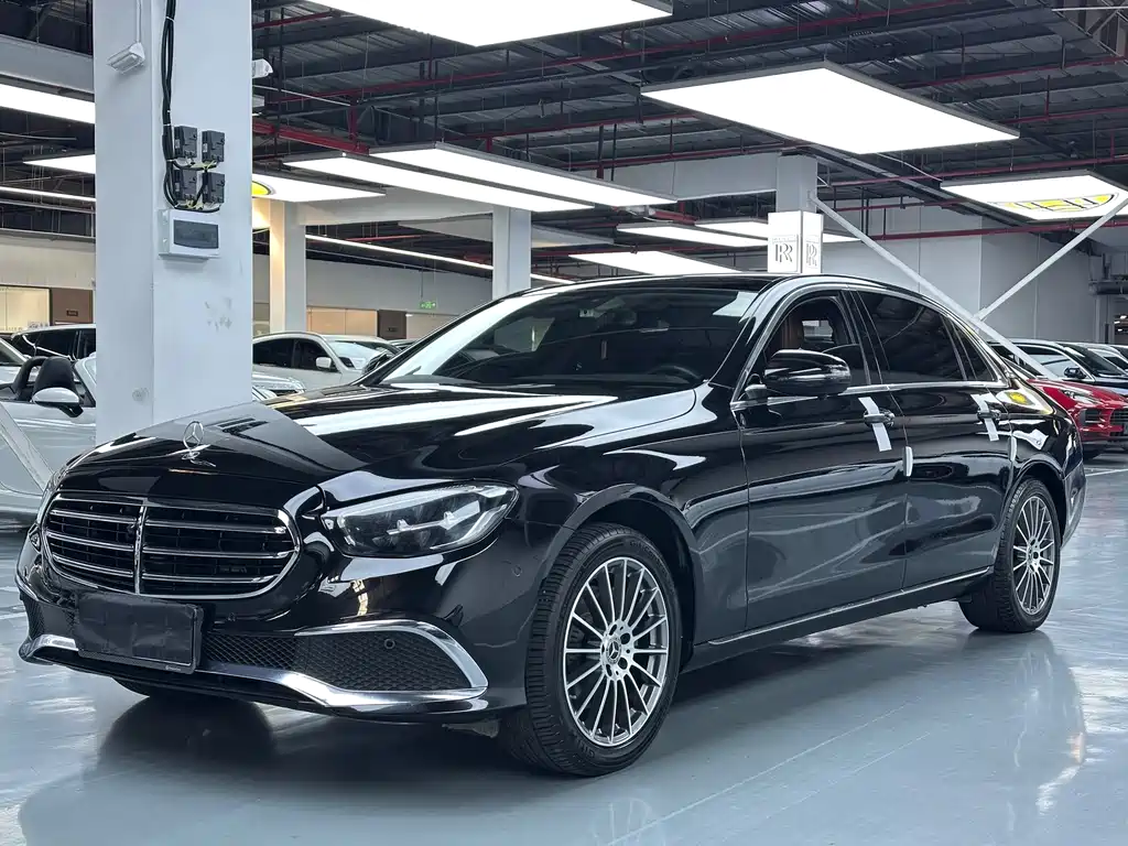 Mercedes-Benz E-Class 2021