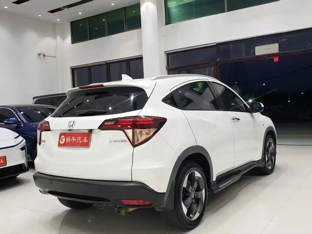 Honda Vezel 2017 — фото 9