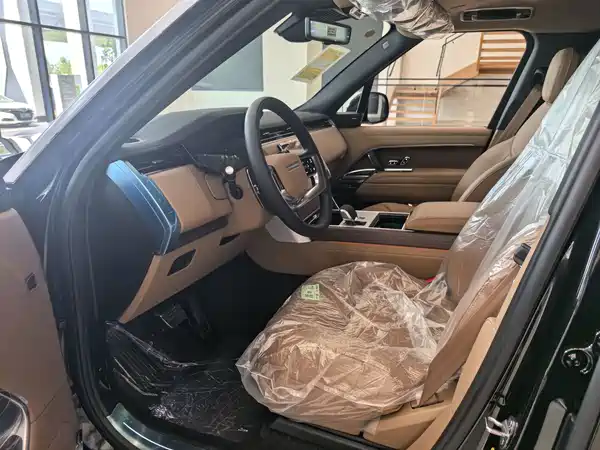 Land Rover Range Rover 2026