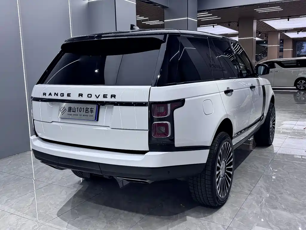 Land Rover Range Rover 2018 — фото 9