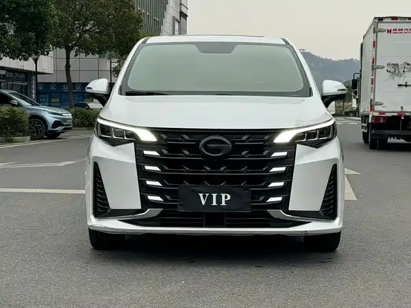 GAC Trumpchi M6 2023