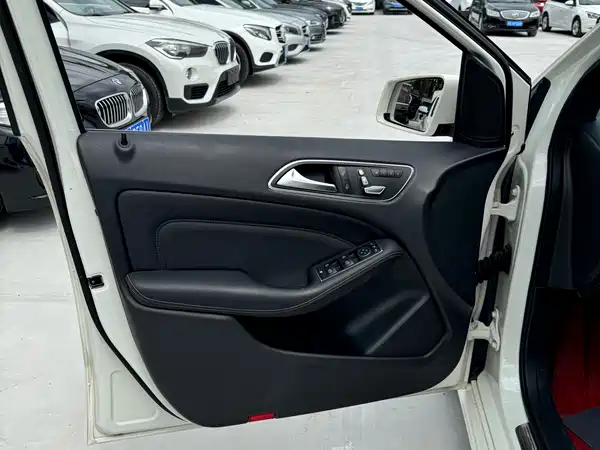 Mercedes-Benz B-Class 2017