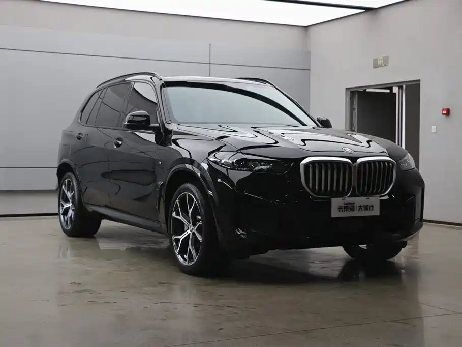 BMW X5 2024 — фото 24