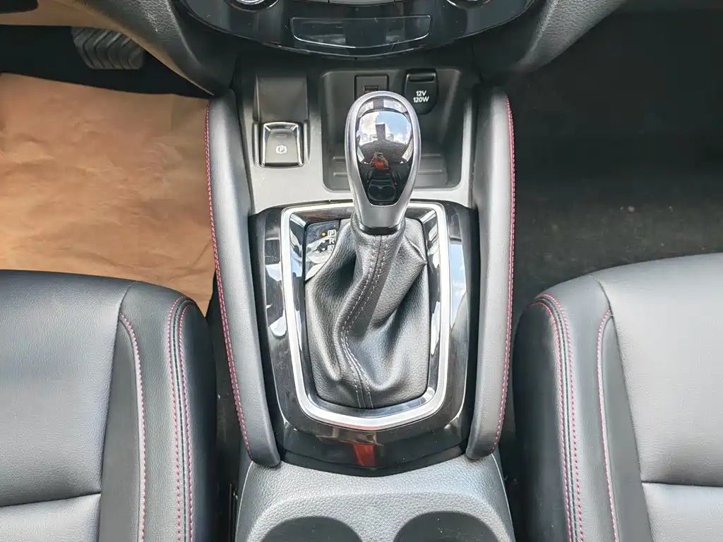 Nissan Qashqai 2023 — фото 15