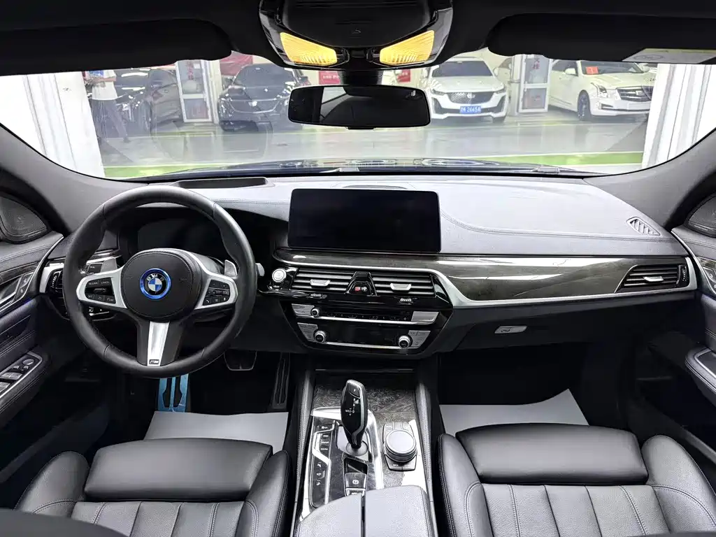 BMW 6 Series GT 2020 — фото 4