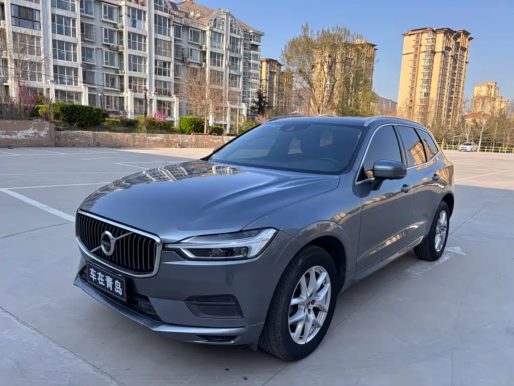 Volvo XC60 2019 — фото 2