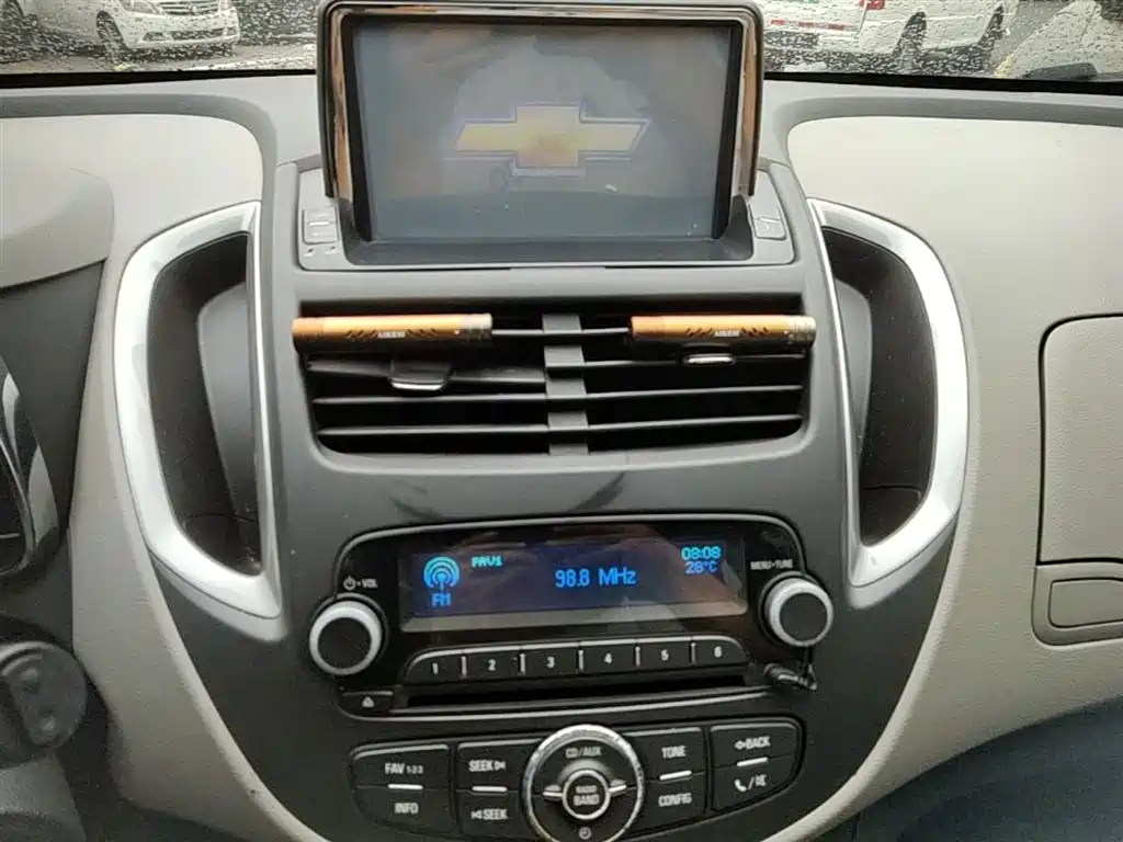 Chevrolet Trax 2015 — фото 13