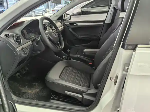 Volkswagen Jetta 2019