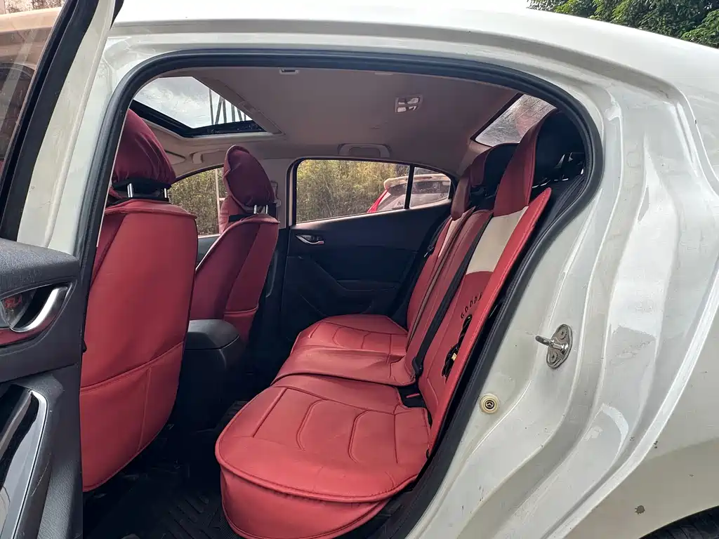 Mazda 3 Angkesela 2019