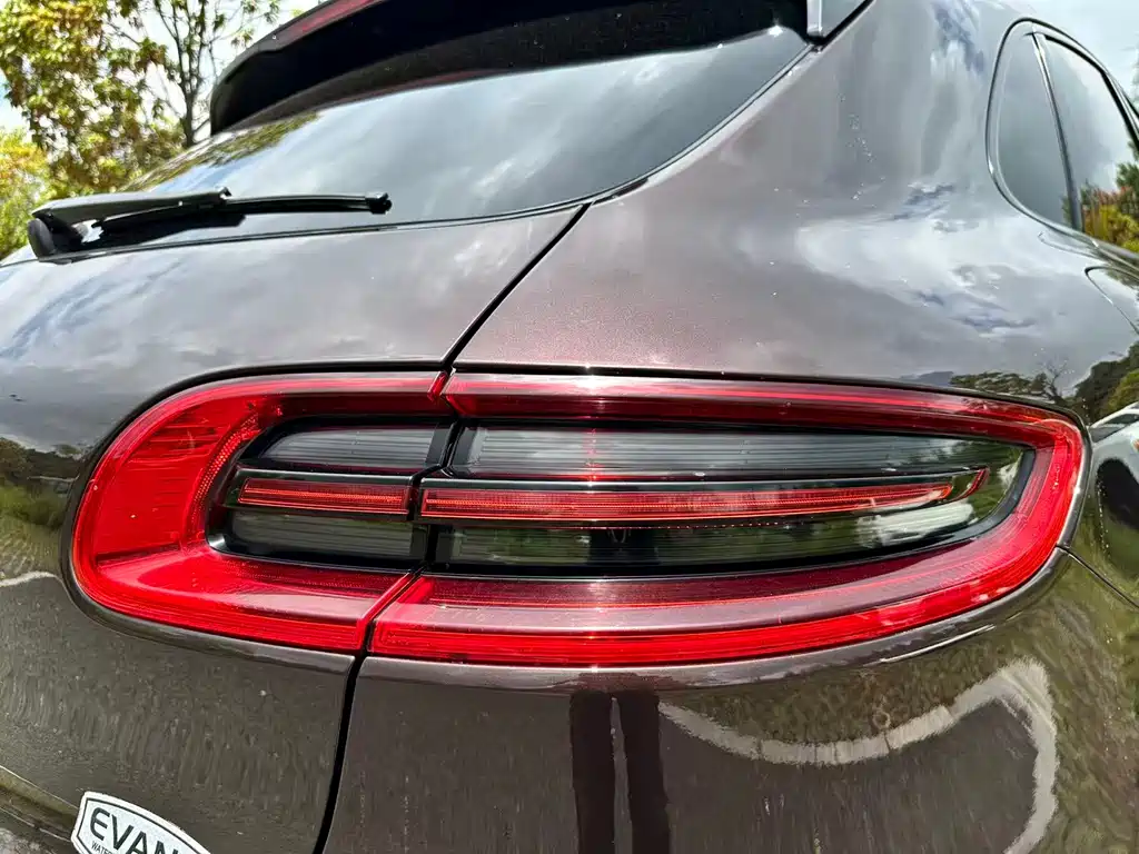Porsche Macan 2016 — фото 11