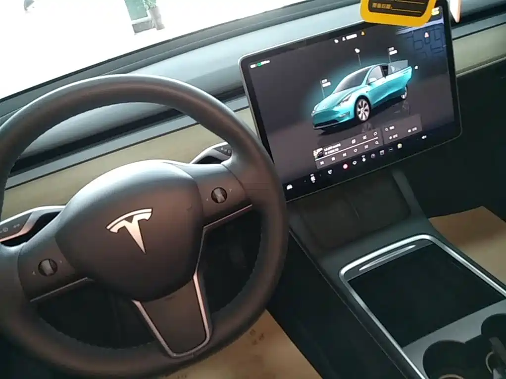 Tesla Model Y 2023 — фото 14
