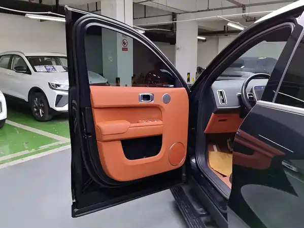 Li Auto L8 2024