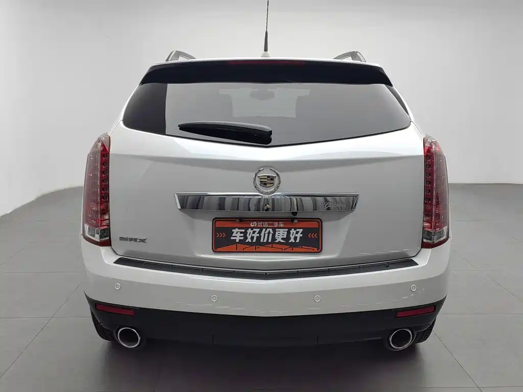 Cadillac SRX 2015 — фото 4