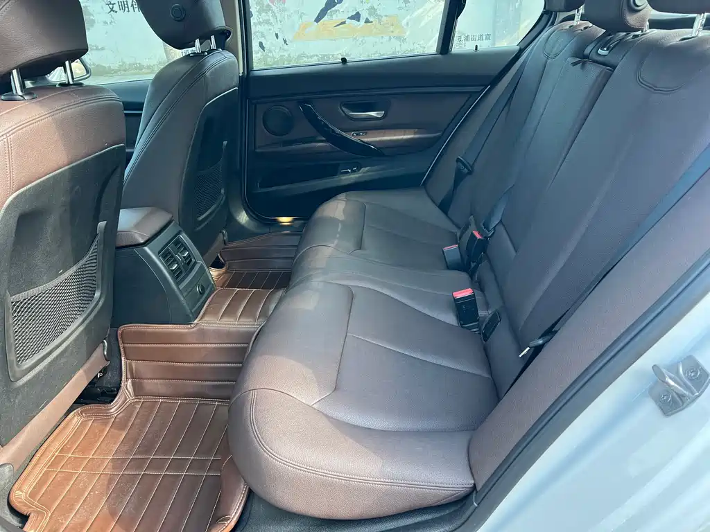 BMW 3 Series 2018