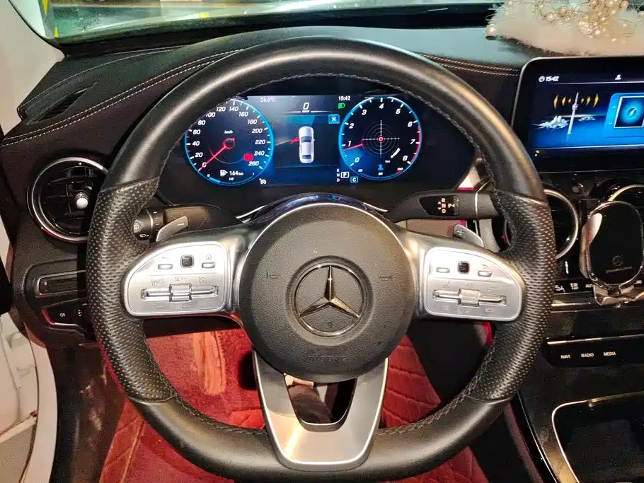 Mercedes-Benz C-Class 2021 — фото 15