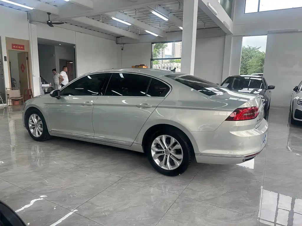 Volkswagen Magotan 2019