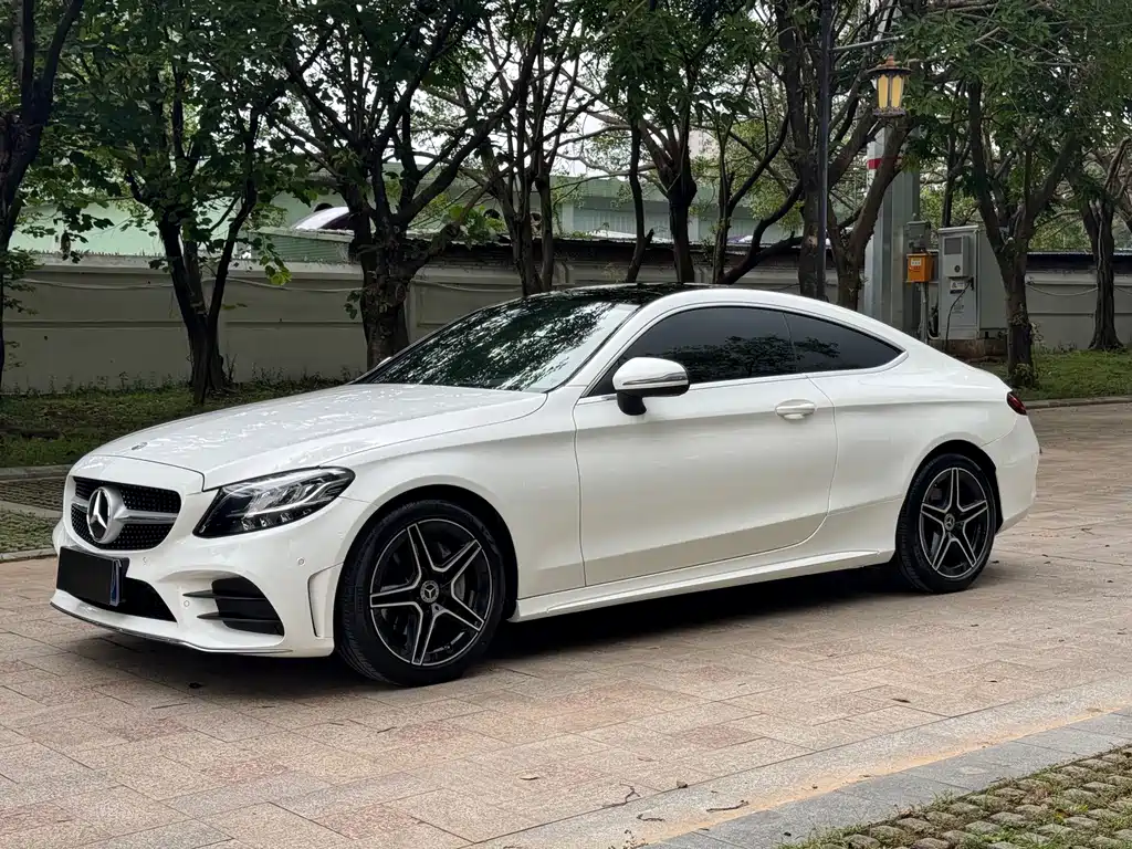 Mercedes-Benz C-Class 2021