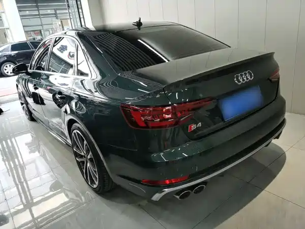 Audi S4 2019