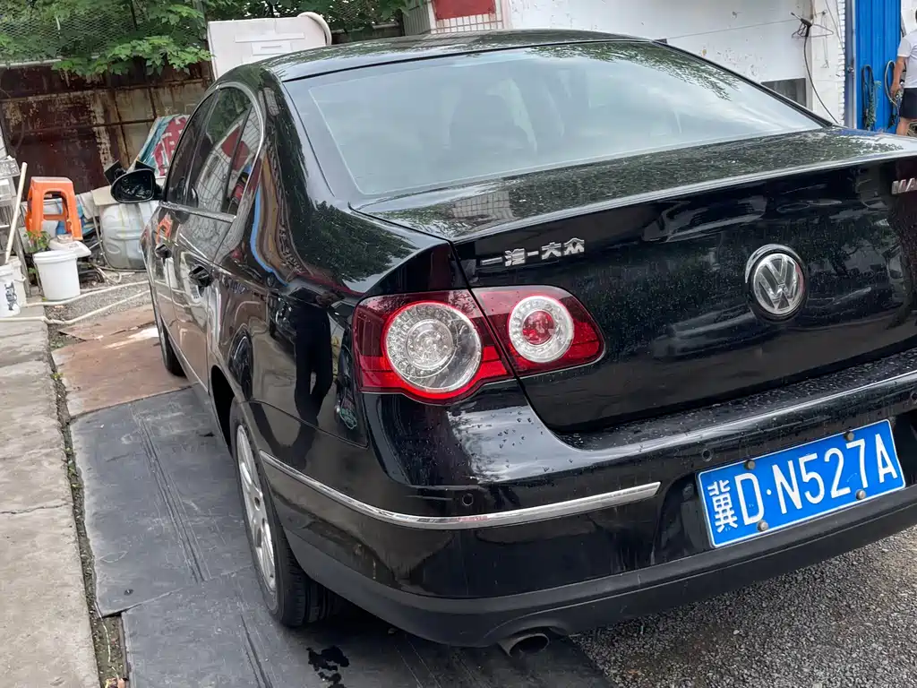 Volkswagen Magotan 2010