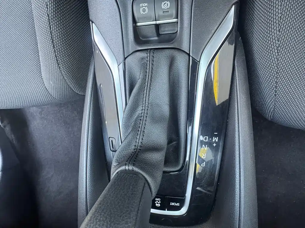 Toyota Levin 2022 — фото 14