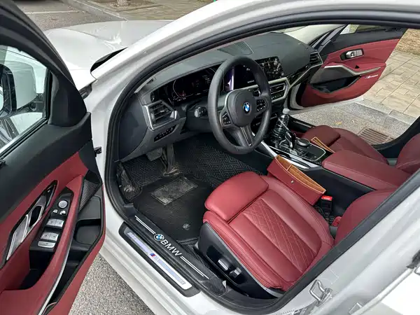 BMW 3 Series 2022
