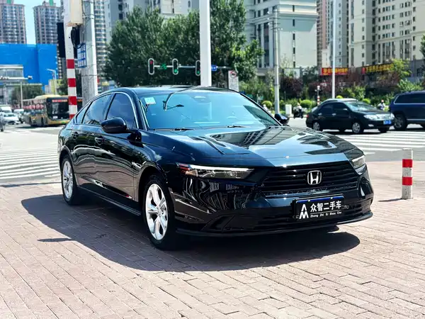 Honda Accord 2025