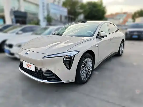 Buick Zhijing L7 2025