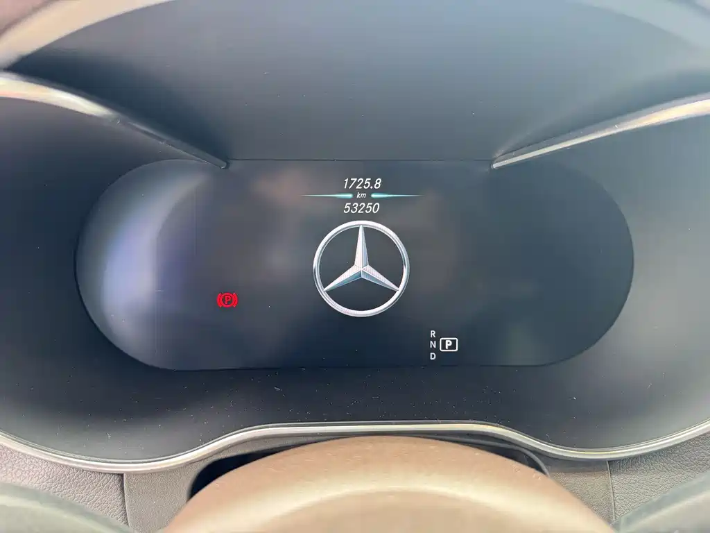 Mercedes-Benz GLC 2020 — фото 23