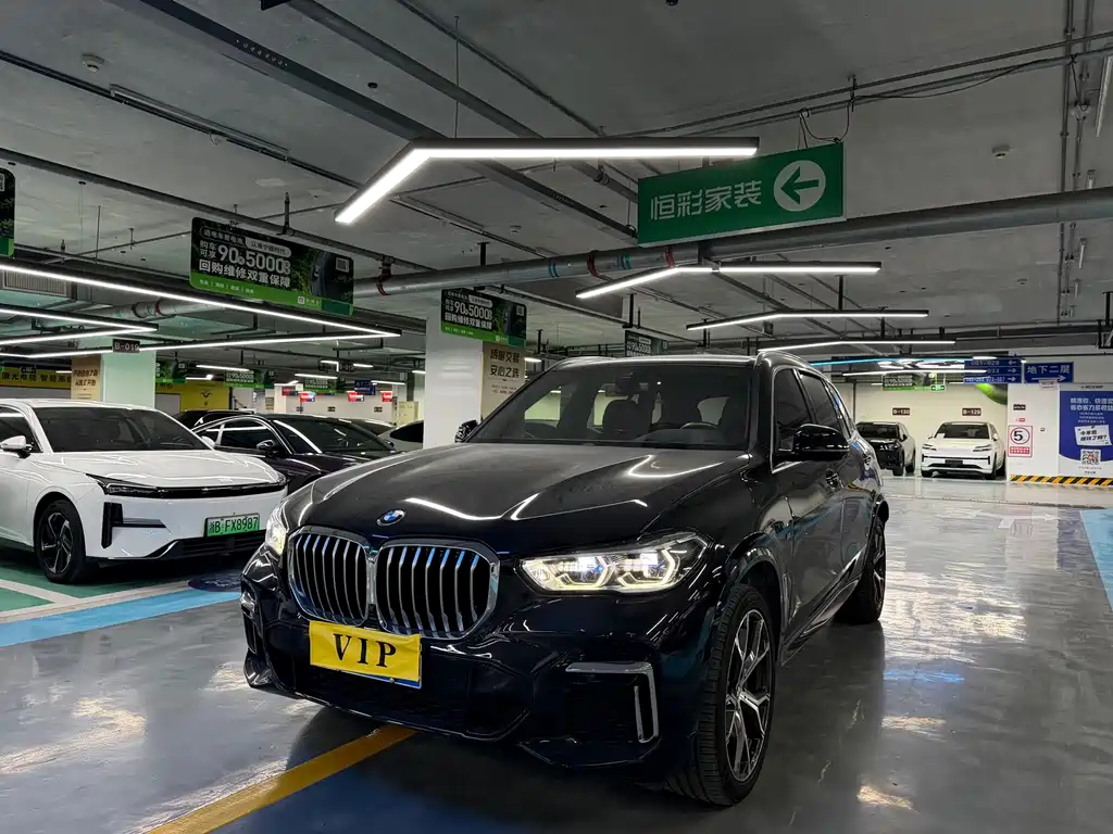 BMW X5 2022 — фото 1
