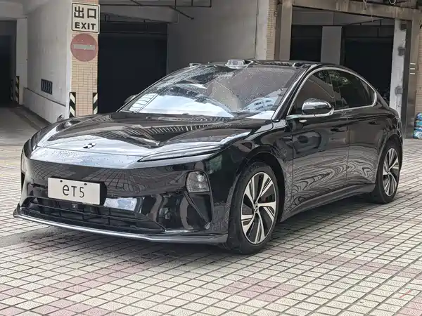 NIO ET5 2023